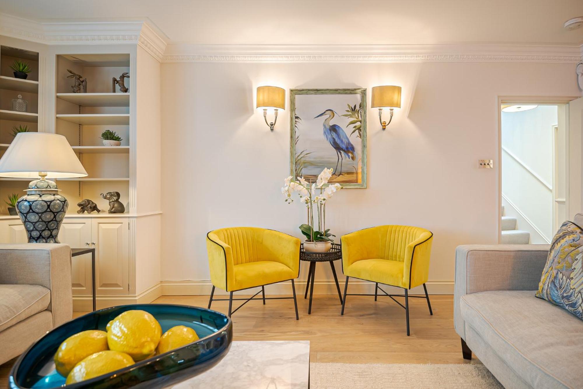 Modern 3 Bedroom Luxury House With Garage In Central London Exterior foto