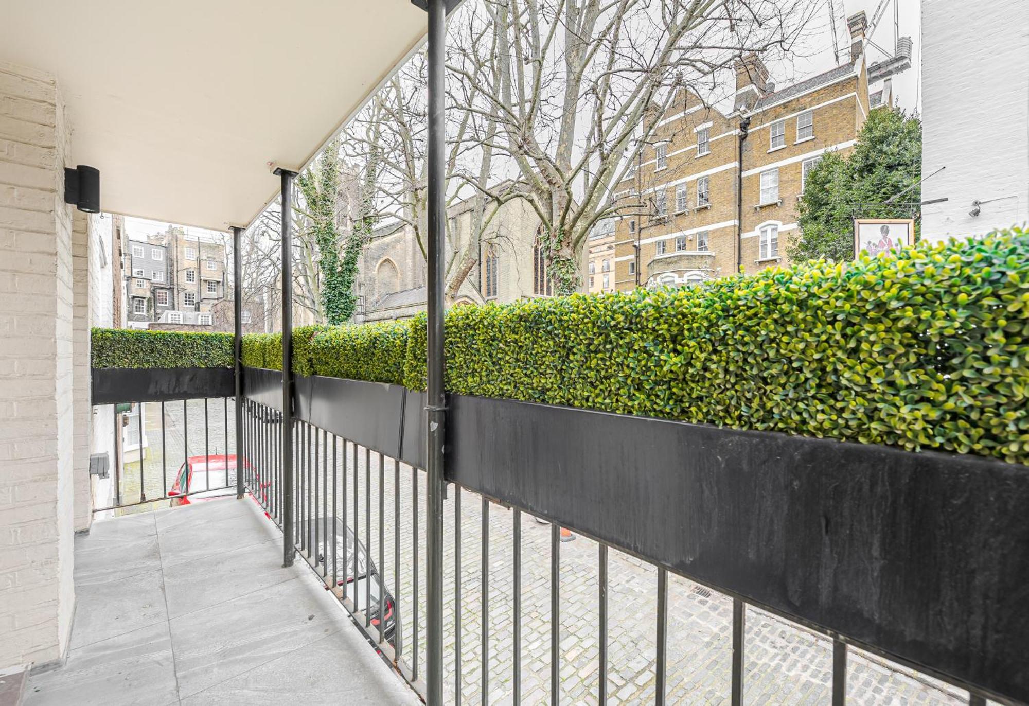 Modern 3 Bedroom Luxury House With Garage In Central London Exterior foto